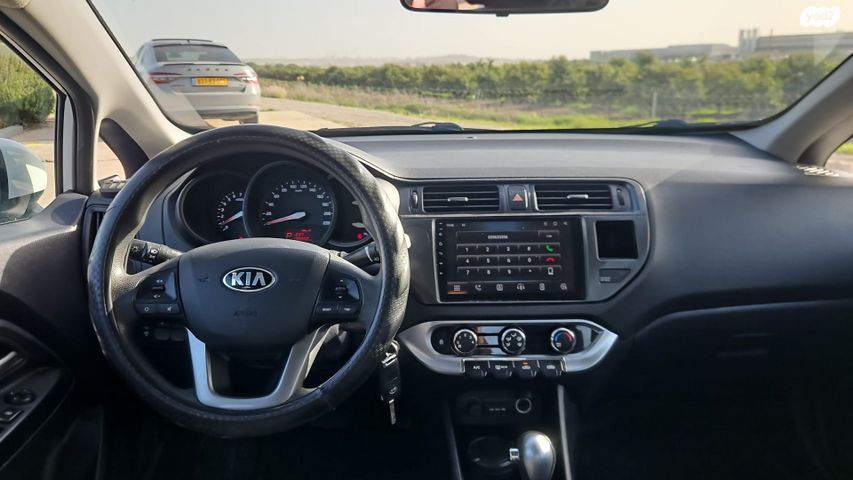 מודעת רכב קיה ריו 1