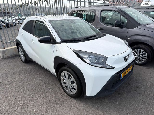 מודעת רכב טויוטה אייגו X