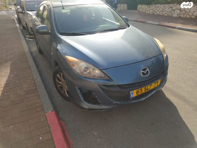 מודעת רכב מאזדה 3