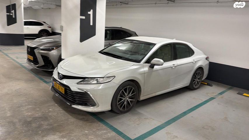 מודעת רכב טויוטה קאמרי