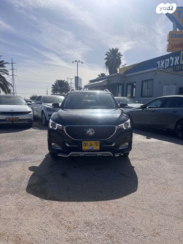 מודעת רכב אם ג'י ZS