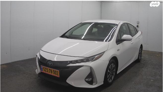 מודעת רכב טויוטה פריוס