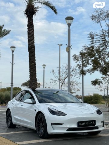מודעת רכב טסלה מודל 3