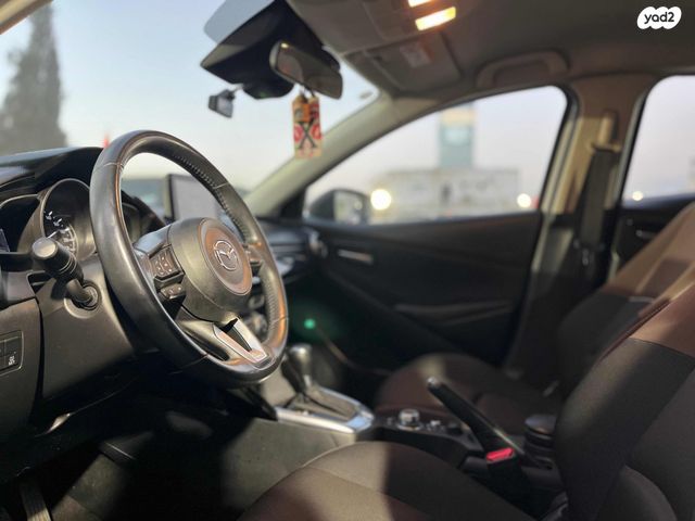 מודעת רכב מאזדה 2 1