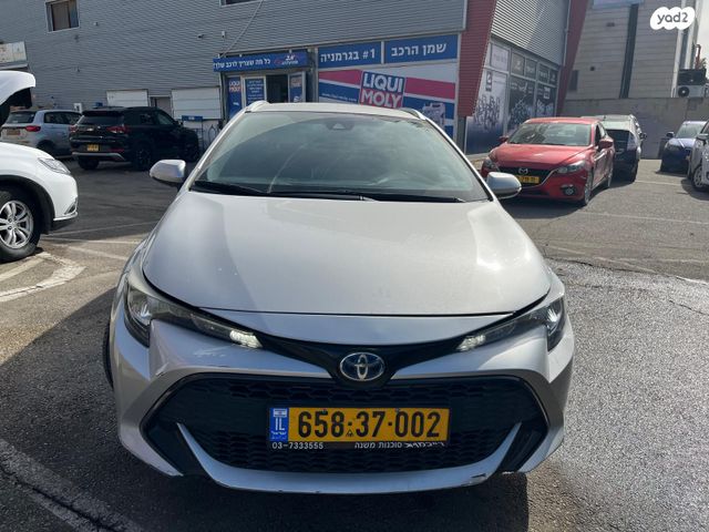מודעת רכב טויוטה קורולה