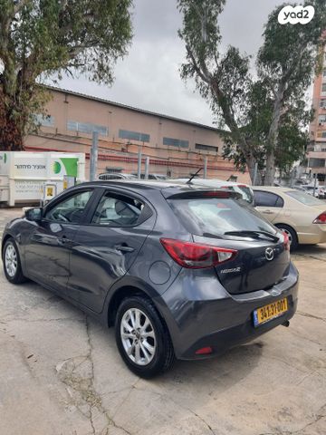 מודעת רכב מאזדה 2 1
