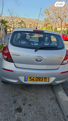 מודעת רכב יונדאי i20