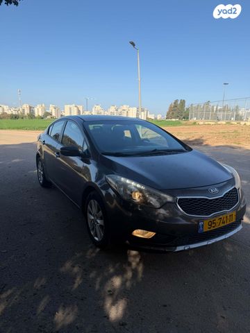 מודעת רכב קיה פורטה 