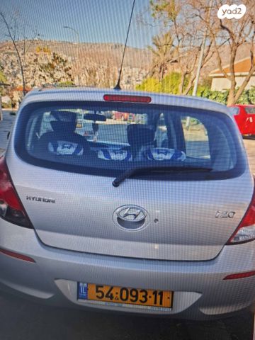 מודעת רכב יונדאי i20