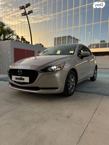 מודעת רכב מאזדה 2