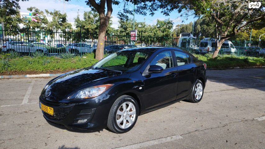 מודעת רכב מאזדה 3