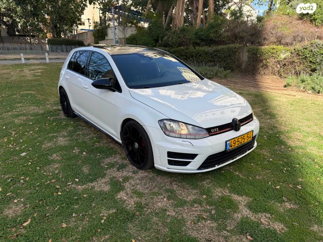 מודעת רכב פולקסווגן גולף 1