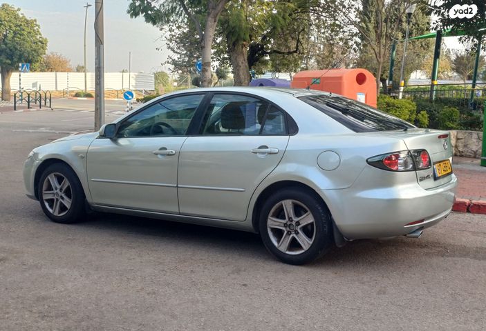 מודעת רכב מאזדה 6