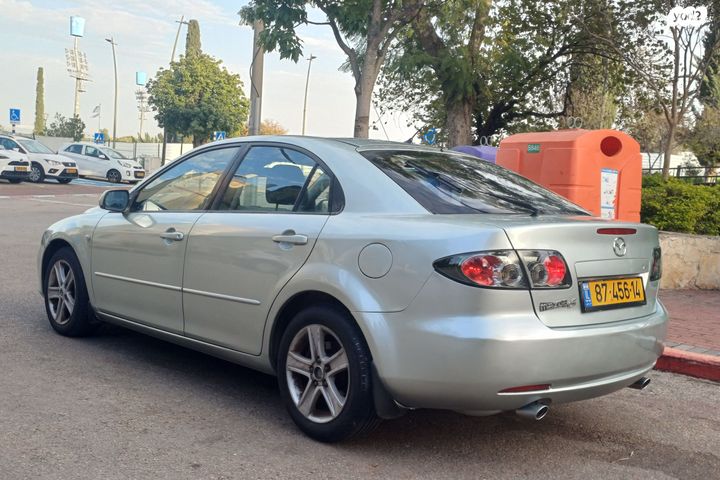 מודעת רכב מאזדה 6