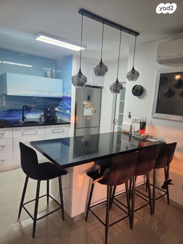 שמחה הולצברג 4