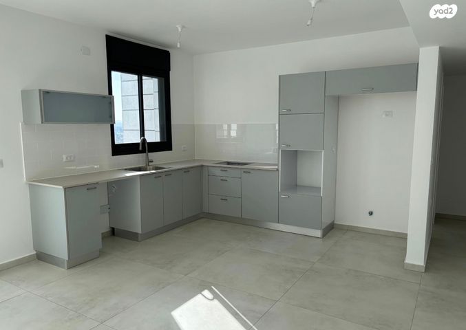 יונה וולך 16