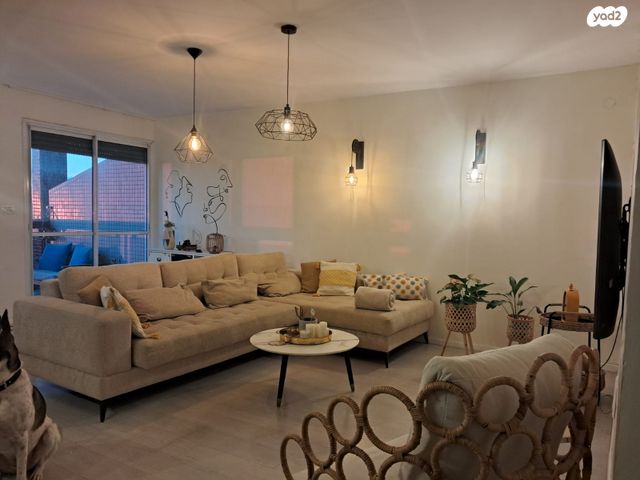 הפרדס הראשון 1