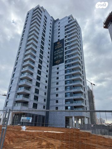 אהוד מנור 34