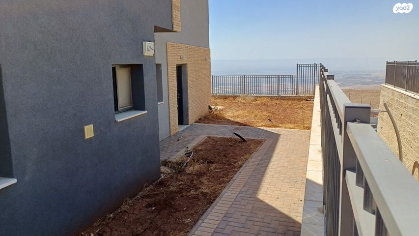 גאון הירדן 301