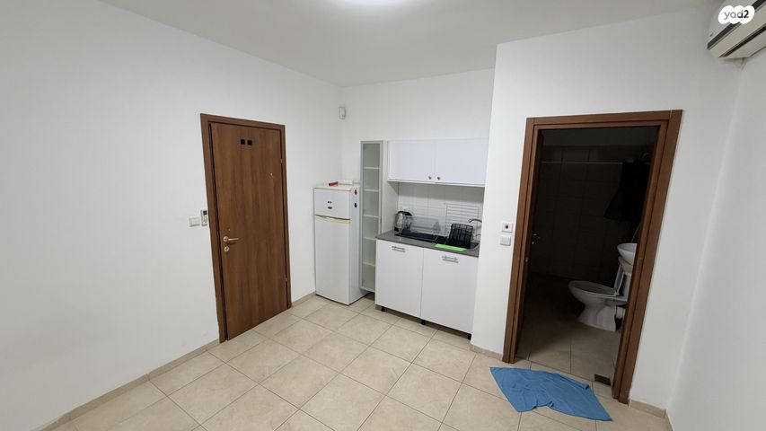 עוזי חיטמן 7