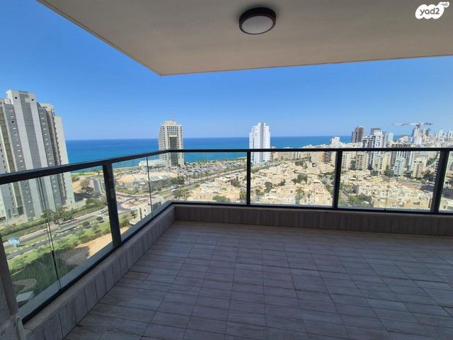 אמנון ליפקין שחק 3