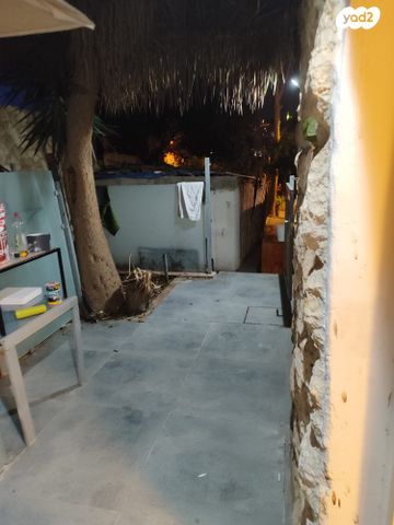 סטודיו/ לופט, שלמה בן יוסף 13, ארמון הנציב, תלפיות מזרח, ירושלים