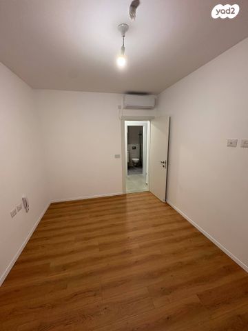 הרב מרדכי אליהו 13