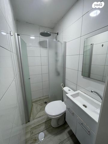 דרך המשחררים 67