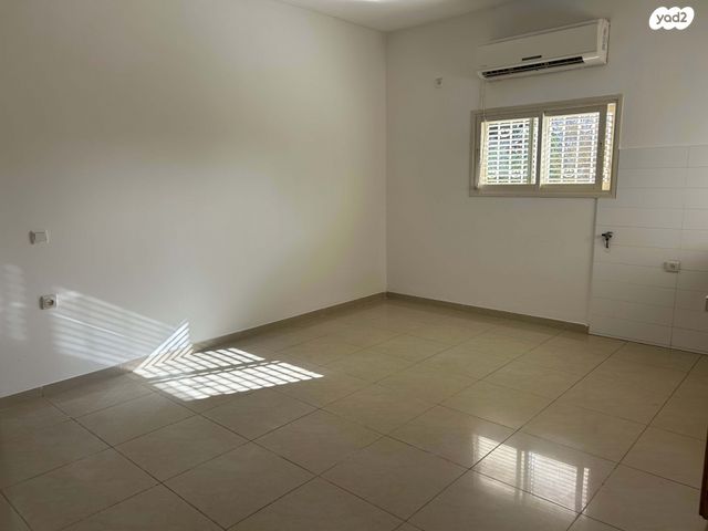 שלום שבזי 14