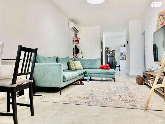 הרב עוזיאל 6