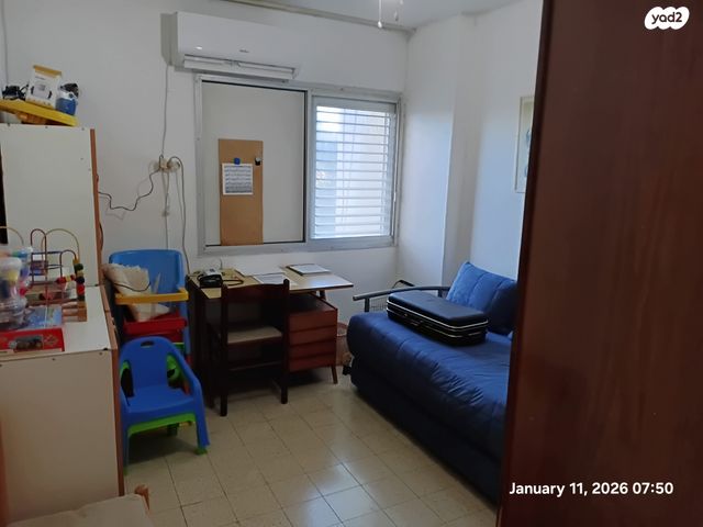 דירה, הרצל 59, שז"ר / דקר, טירת כרמל