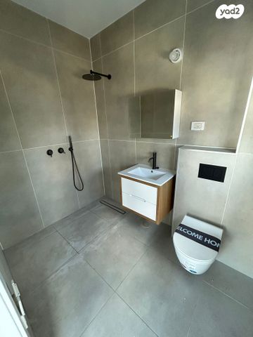 תוצרת הארץ 5