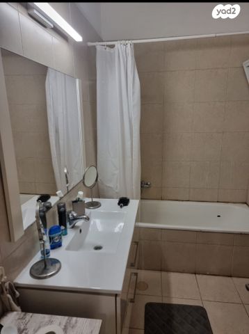 צבי הירש קלישר 50