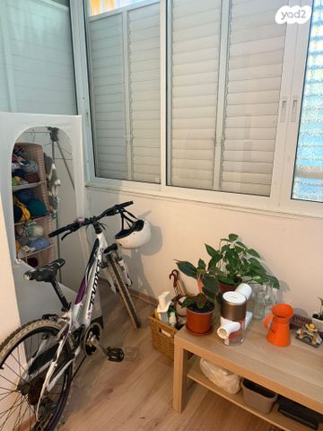 דירה, המלבן 2, הל"ה, גבעתיים