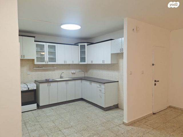 הנוער העובד 1