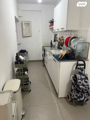 דירה, המלבן 2, הל"ה, גבעתיים