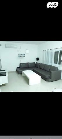 סמטת אביב 54