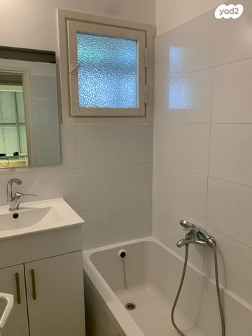 שדרות קוגל 30