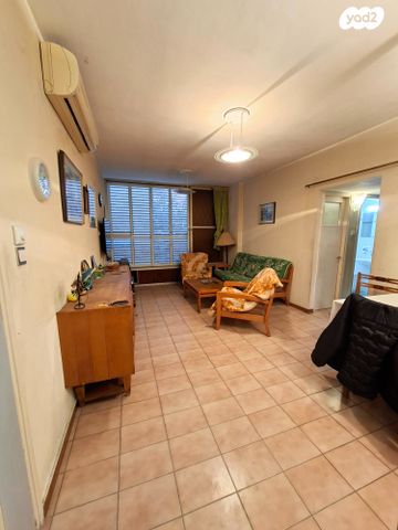 פרחי אביב 10