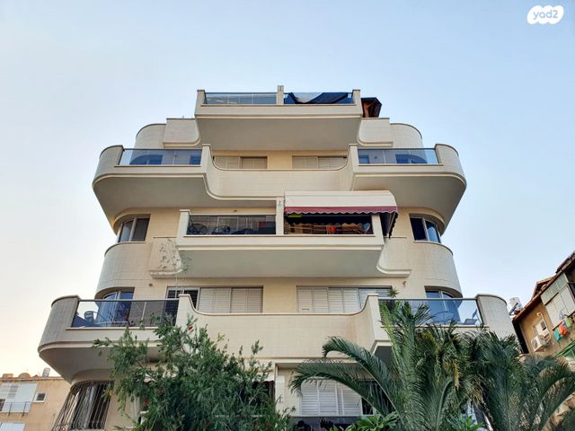 גג/ פנטהאוז