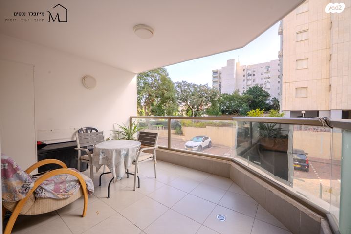 שמעון בן צבי 