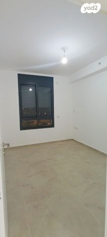 יפה ירקוני 7