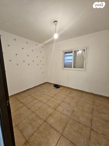 דירה, שדרות גת 100, הקוממיות, קרית גת