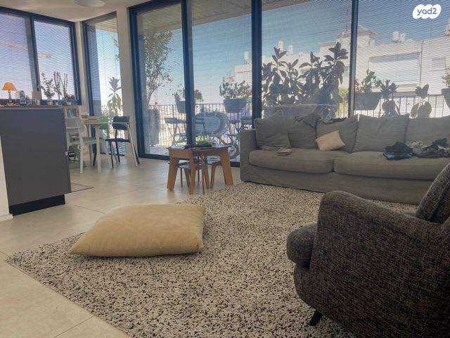 הצפון החדש - כיכר המדינה