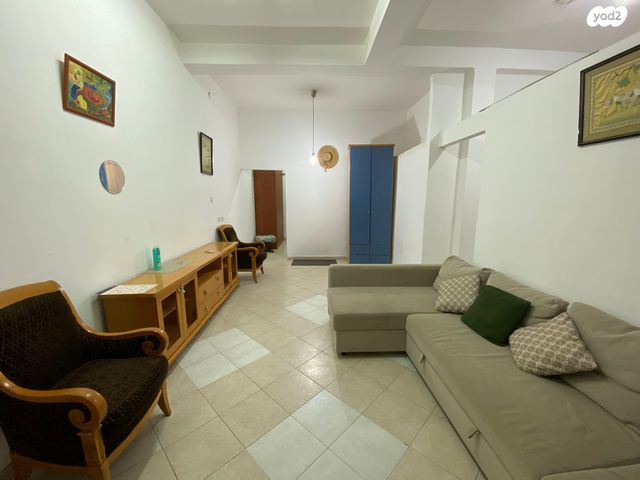 ארלוזורוב 44