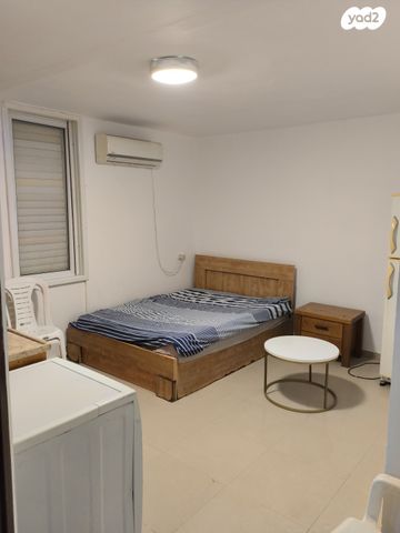 קיבוץ גלויות 