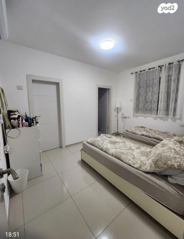 נתיבות מערב