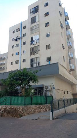 אריה מוצקין 