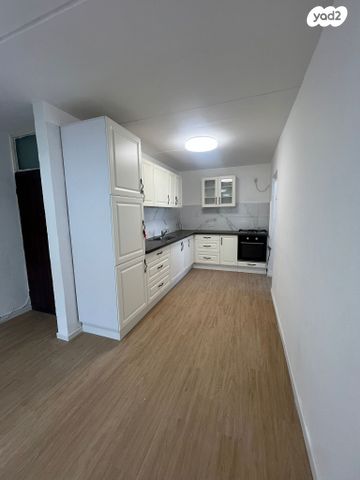 דירה, קרית ים ד', קרית ים