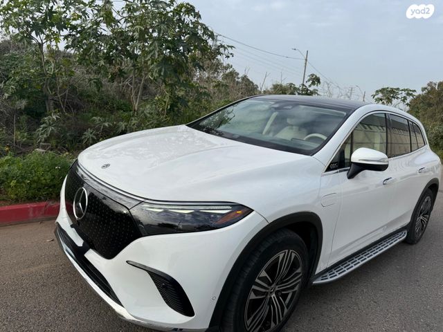 מודעת רכב מרצדס-בנץ EQS SUV